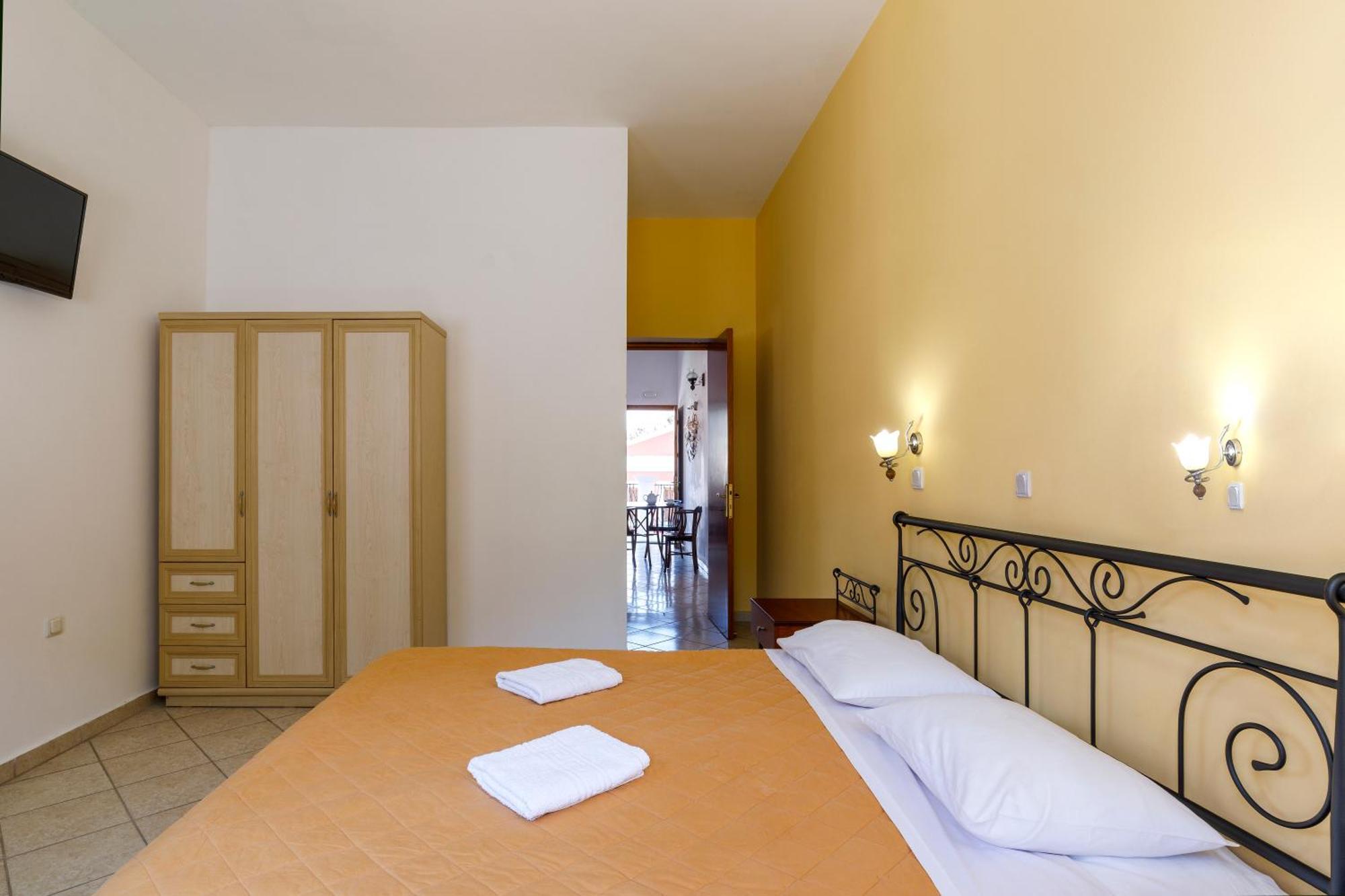 Opera House Hotel Đảo Sými Ngoại thất bức ảnh