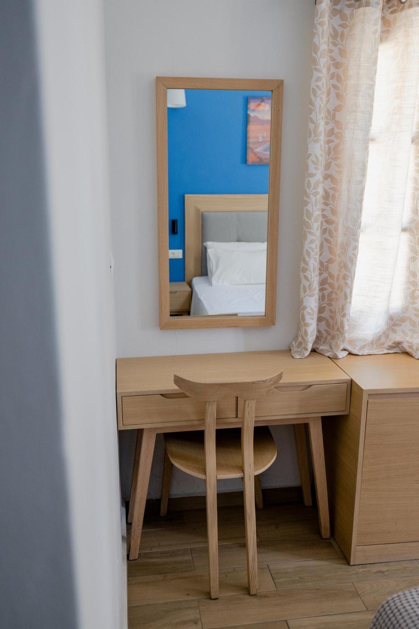 Opera House Hotel Đảo Sými Ngoại thất bức ảnh
