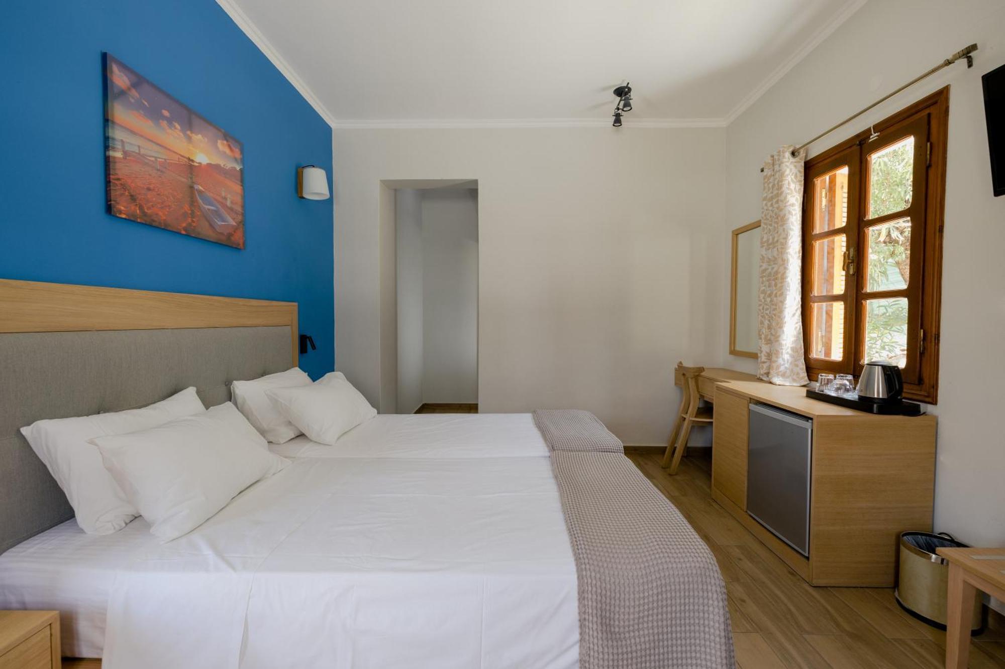Opera House Hotel Đảo Sými Ngoại thất bức ảnh