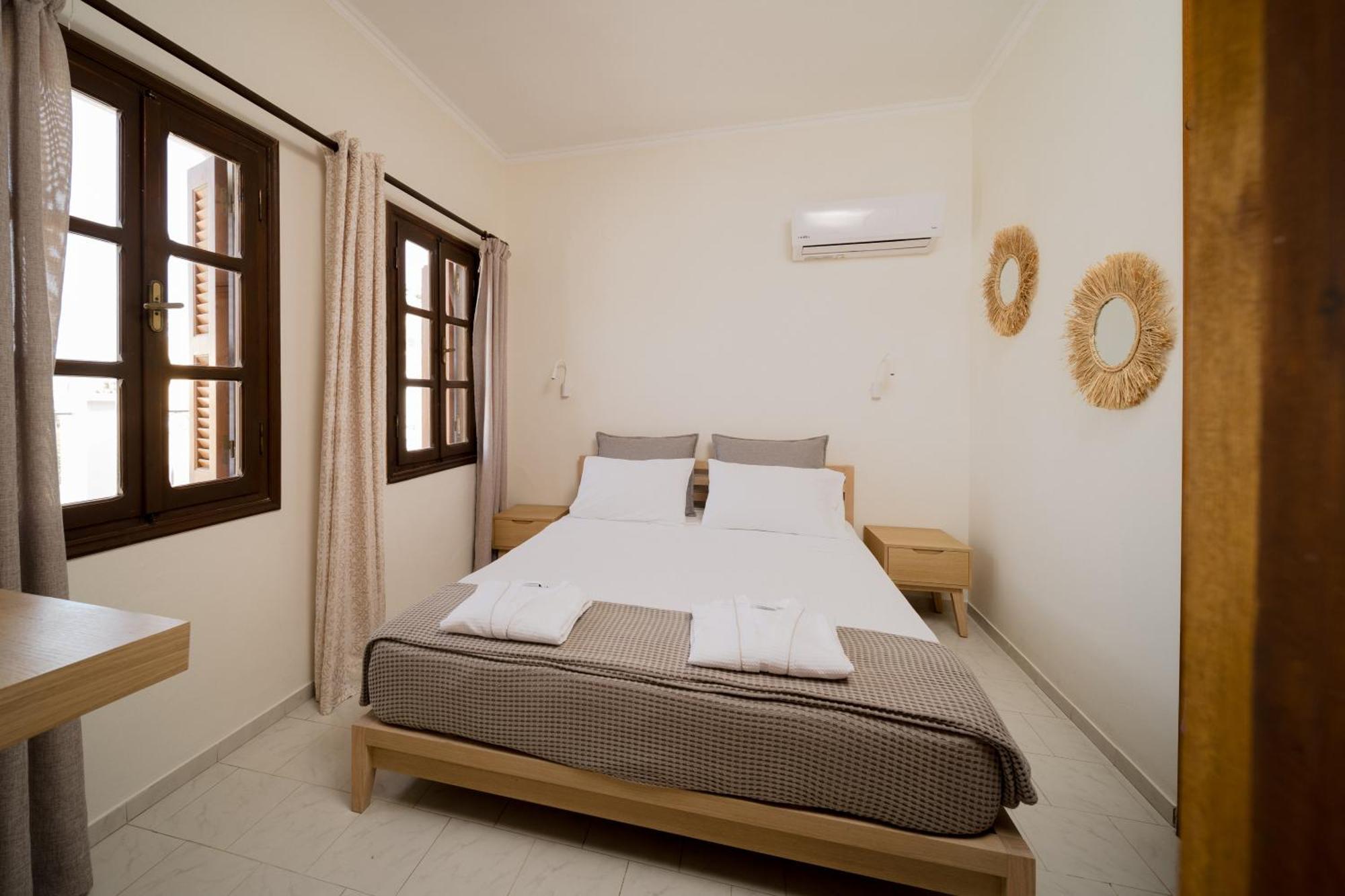 Opera House Hotel Đảo Sými Ngoại thất bức ảnh